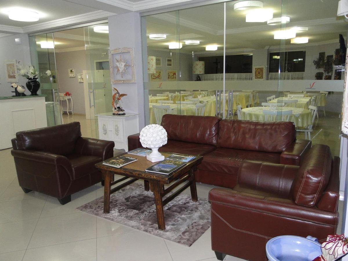 Videiras Palace Hotel Cachoeira Paulista Exteriör bild